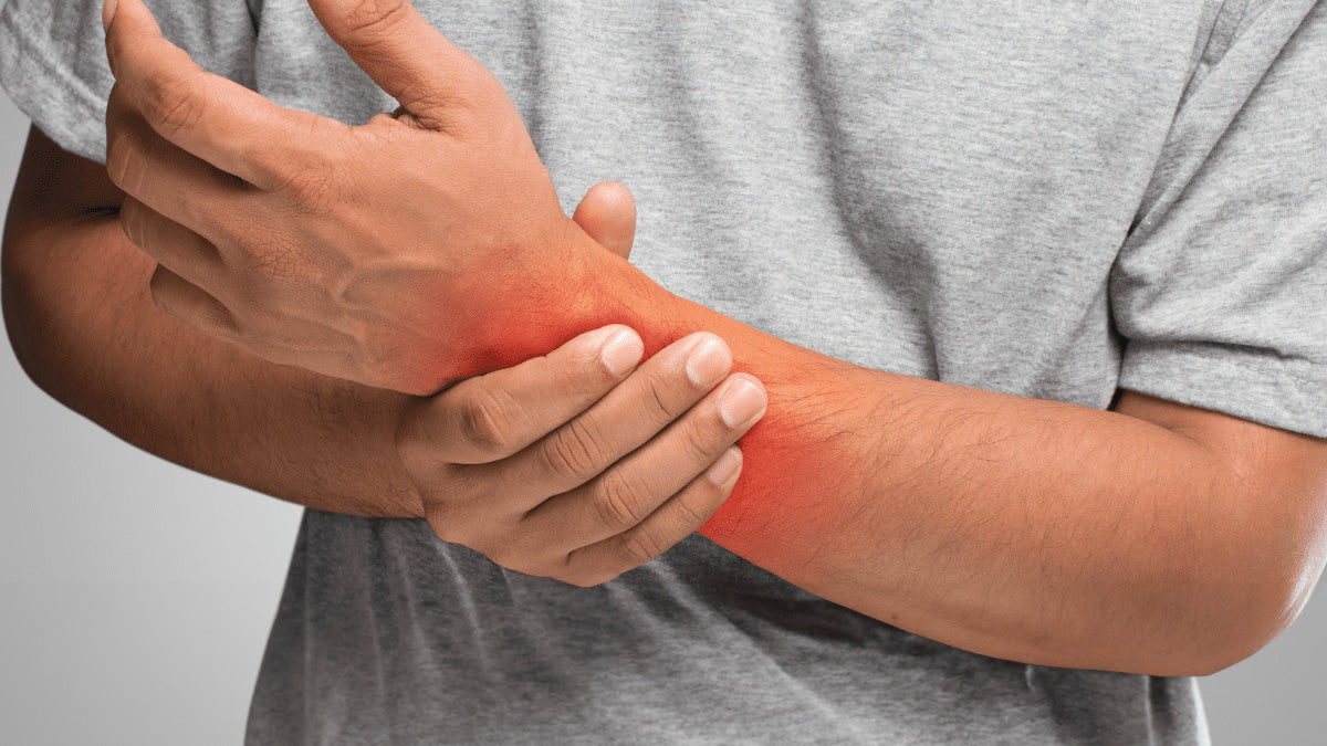 Addressing Acute Wrist Pain in Polo Players